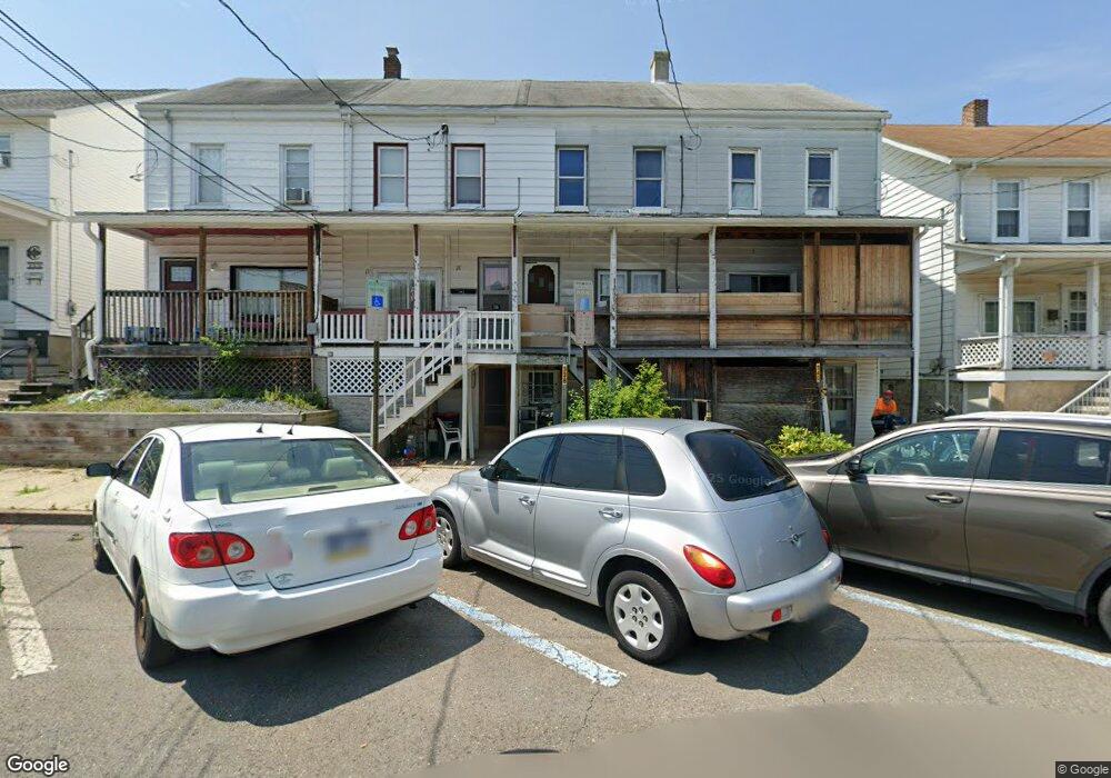 338 N 3rd St, Lehighton, PA 18235 - photo 1