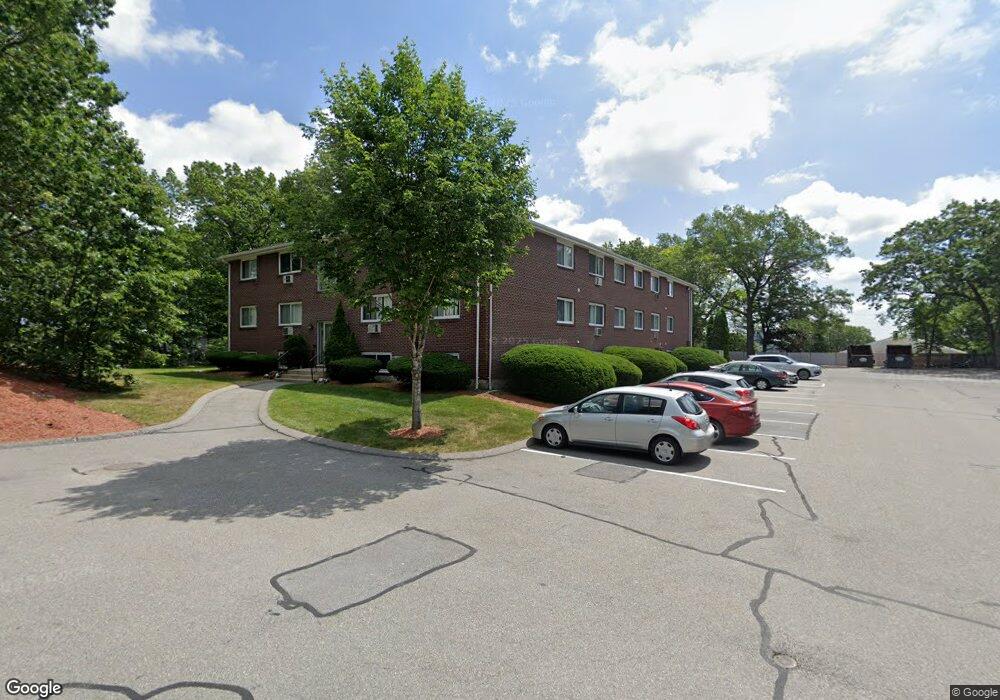 61 E Meadow Ln unit 6, Lowell, MA 01854 - photo 1