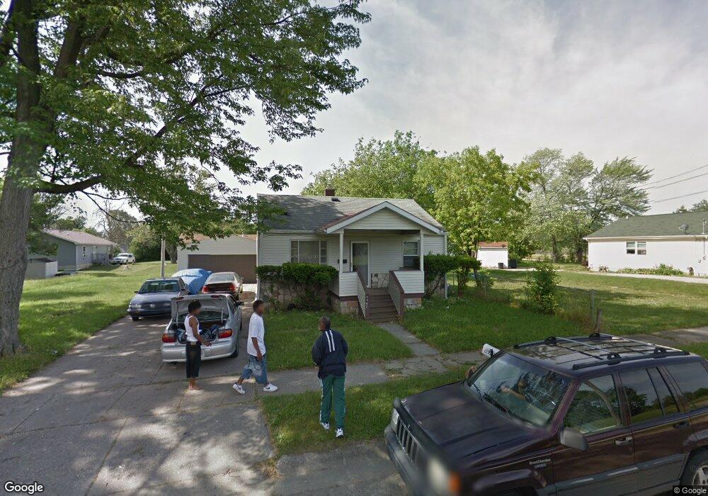 1162 E Ruth Ave, Flint, MI 48505 - photo 1