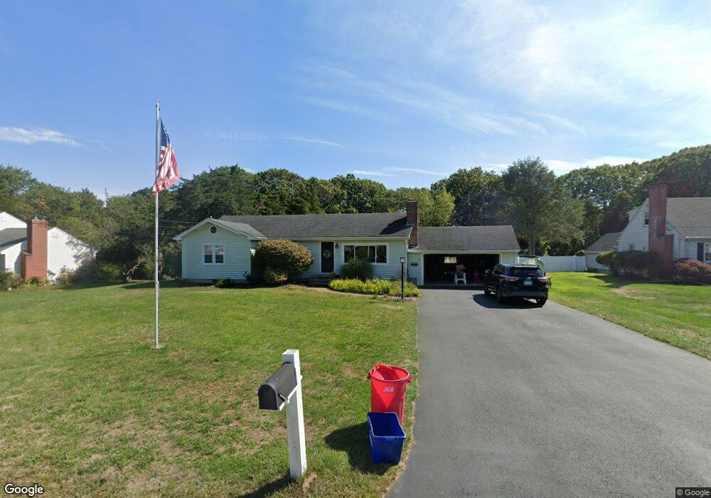 19 Cedar Crest Dr, Westerly, RI 02891 - photo 1