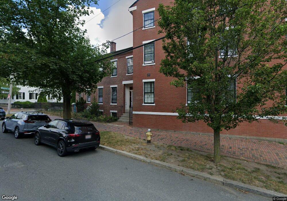 39 Washington Square unit One, Salem, MA 01970 - photo 1