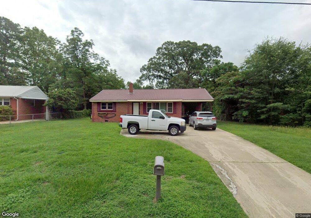 311 Jefferson Dr, Fayetteville, NC 28304 - photo 1