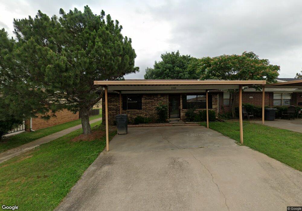 2200 Shenandoah Dr, Ardmore, OK 73401 - photo 1