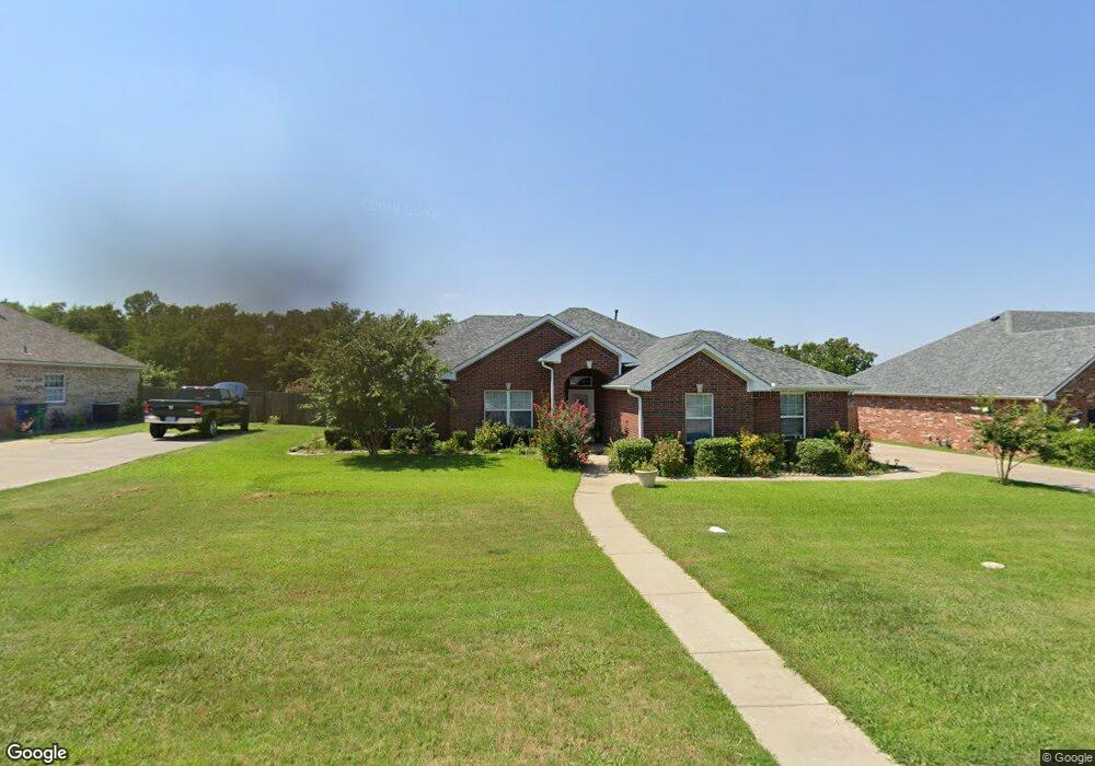 152 Chrissa Dr, Pottsboro, TX 75076 - photo 1