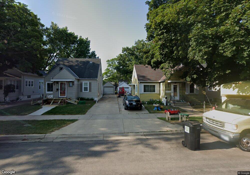 805 11th Ave SW, Austin, MN 55912 - photo 1