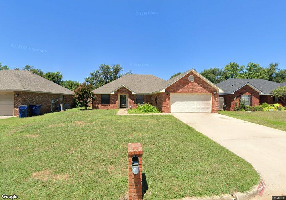 4201 Clear Springs Dr, Duncan, OK 73533 - photo 1