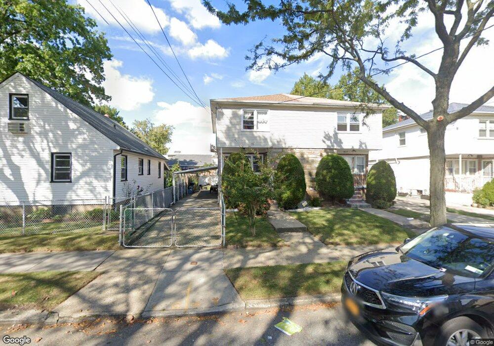 16605 76th Ave, Fresh Meadows, NY 11366 - photo 1