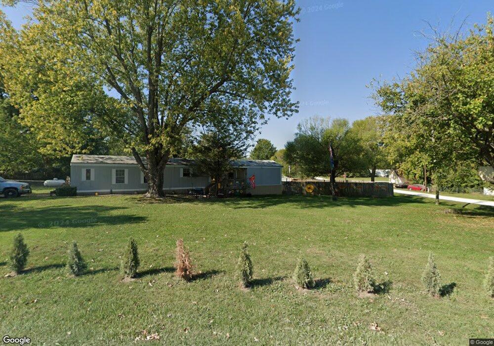 202 S Morrison St, Raymore, MO 64083 - photo 1