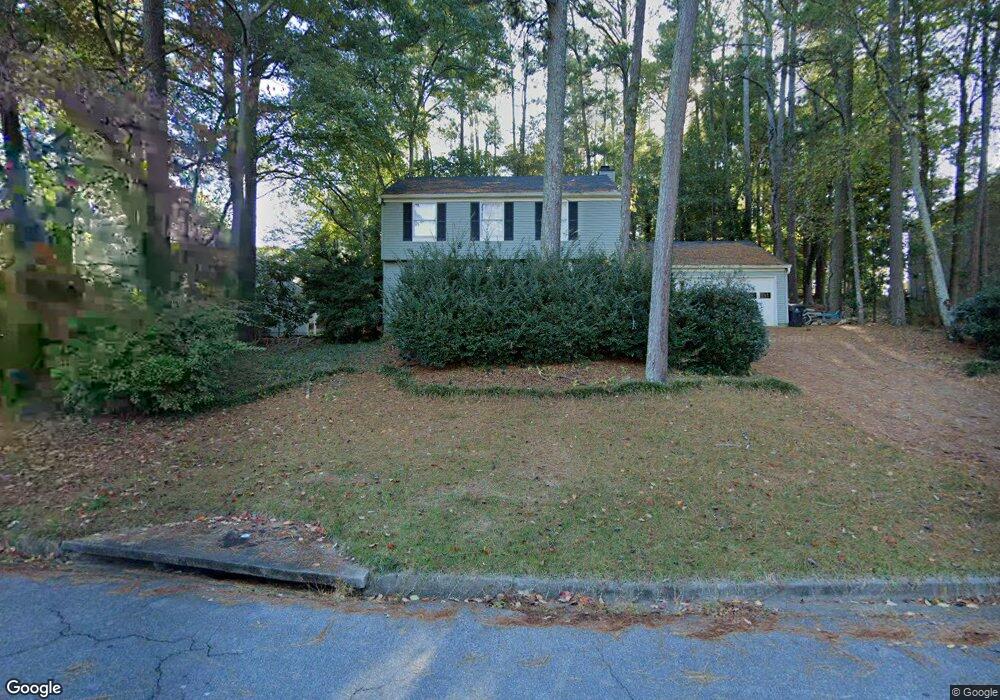 9725 N Pond Cir, Roswell, GA 30076 - photo 1