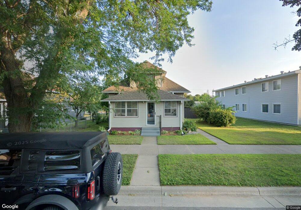 1434 Redfield St, La Crosse, WI 54601 - photo 1