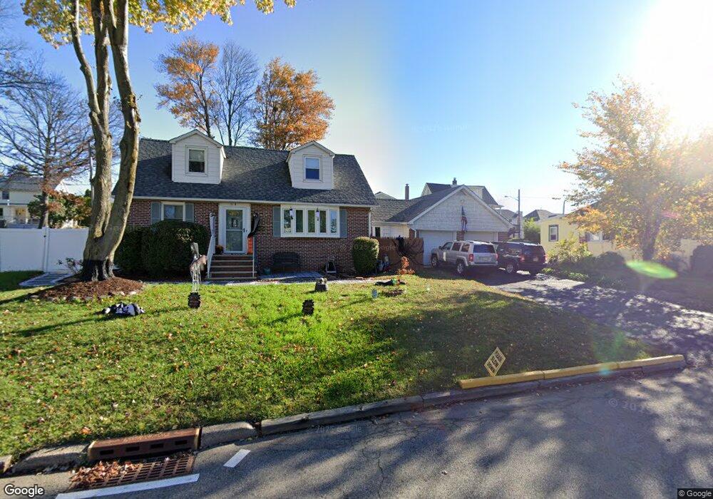 54 Woodview Ave, Fords, NJ 08863 - photo 1