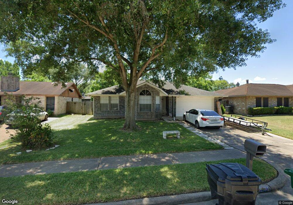 9426 Garden Bridge St, Houston, TX 77075 - photo 1