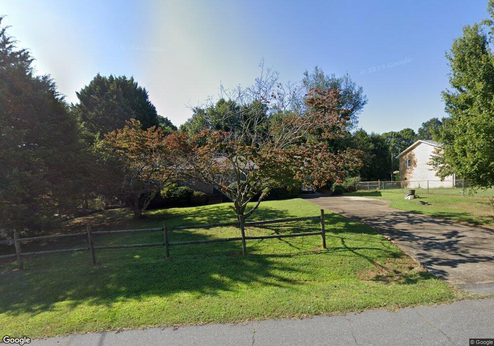 1559 Allen Ln, Conover, NC 28613 - photo 1