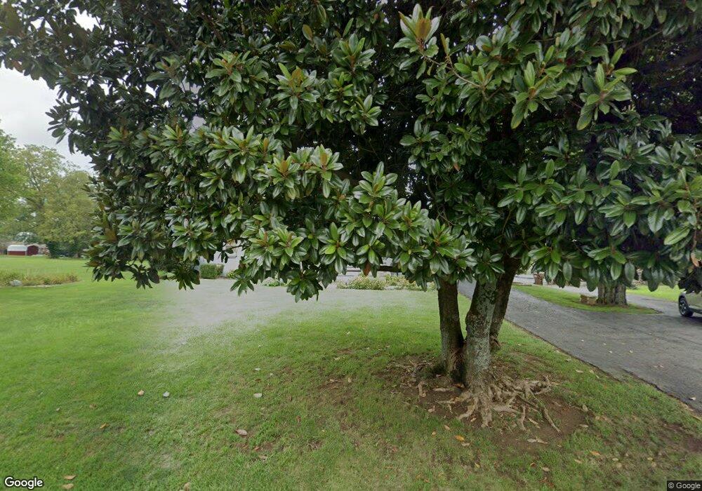 125 Cummins Ferry Rd, Salvisa, KY 40372 - photo 1