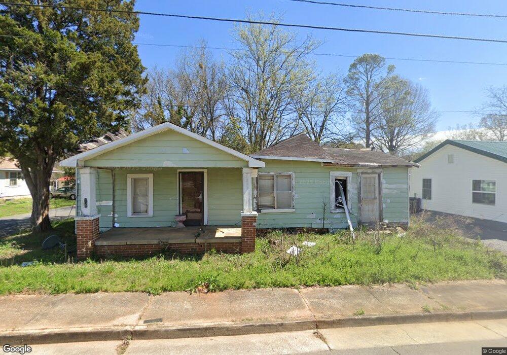 207 S Estes St, Cedartown, GA 30125 - photo 1