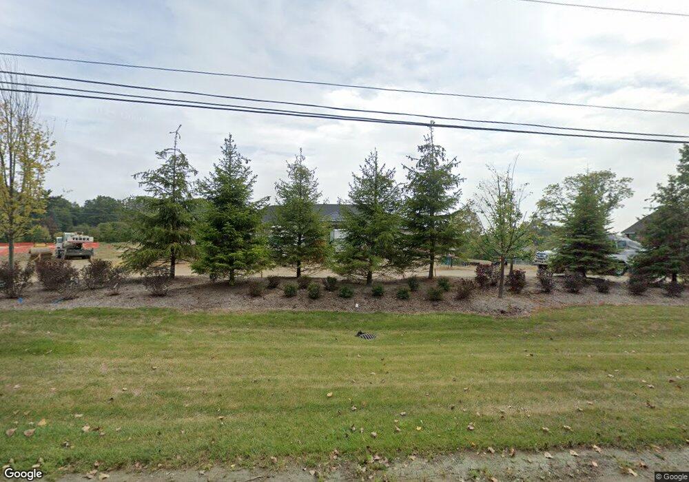 7141 Franklin Rd, Bloomfield Hills, MI 48301 - photo 1