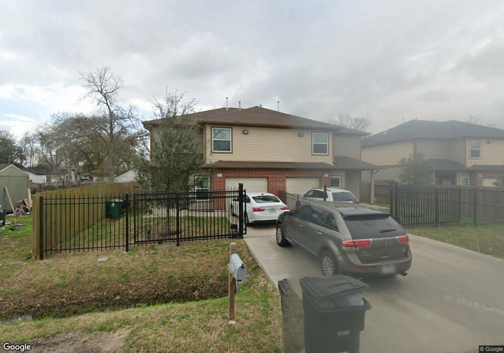 6201 Sealey St, Houston, TX 77088 - photo 1