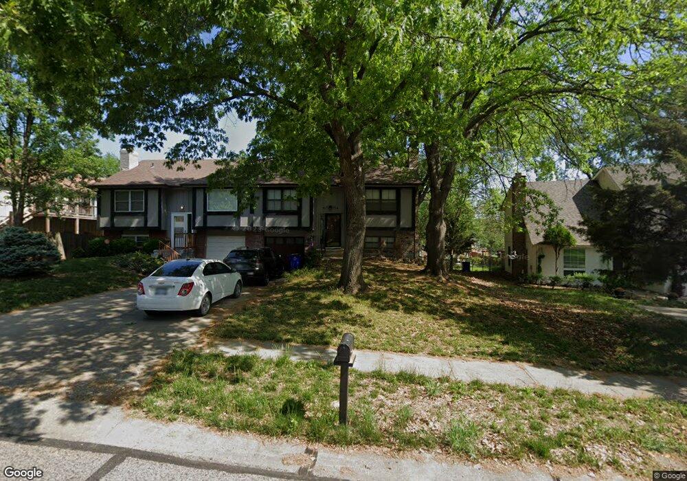 13414 W 102nd St, Lenexa, KS 66215 - photo 1