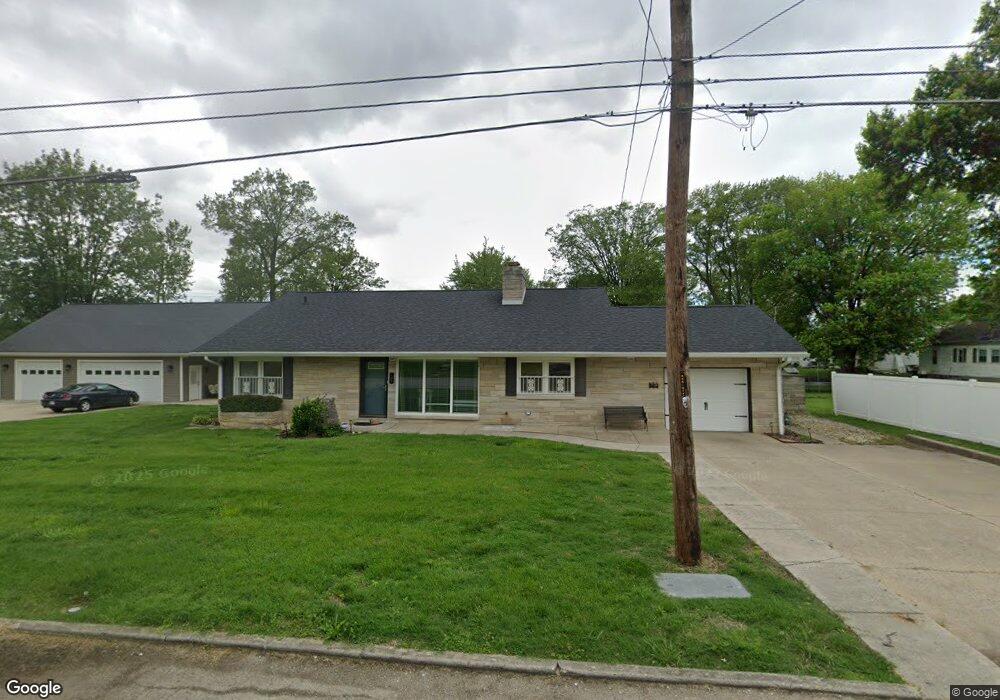 707 N Line St, Loogootee, IN 47553 - photo 1