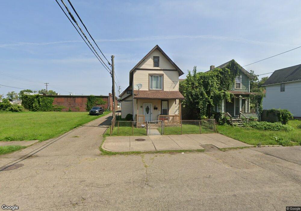 1413 4th St NE, Canton, OH 44704 - photo 1