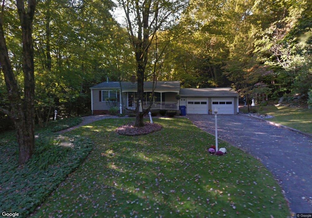 29 Woodland Dr, Harwinton, CT 06791 - photo 1