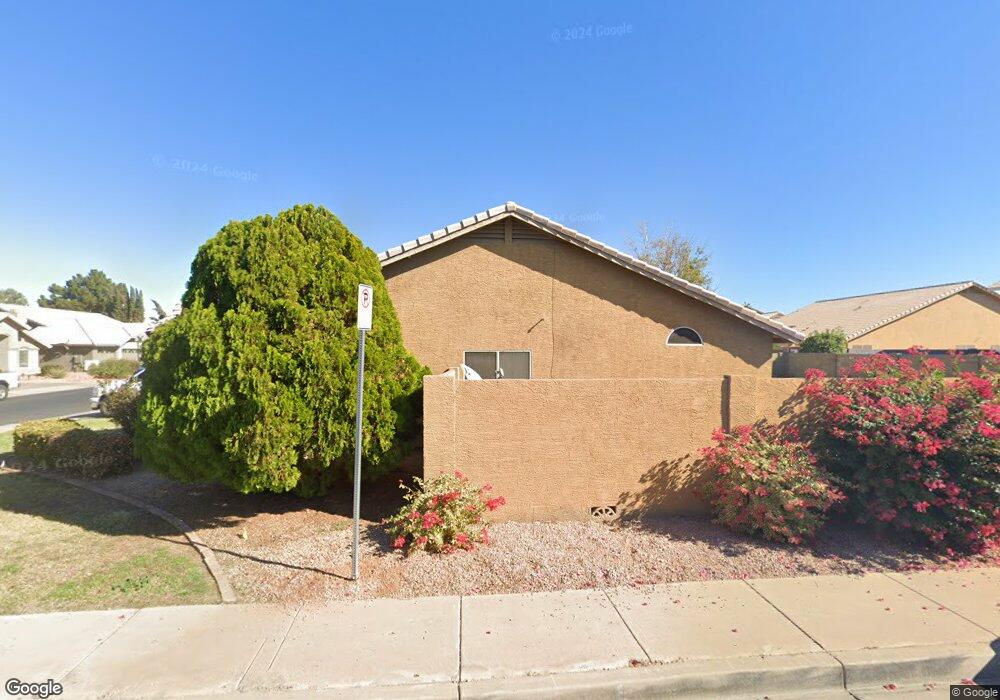 887 N Swallow Ln unit 16, Gilbert, AZ 85234 - photo 1