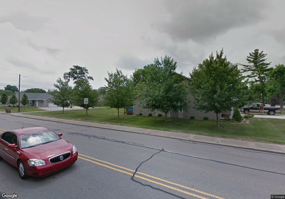 2423 Sycamore St, Columbus, IN 47201 - photo 1