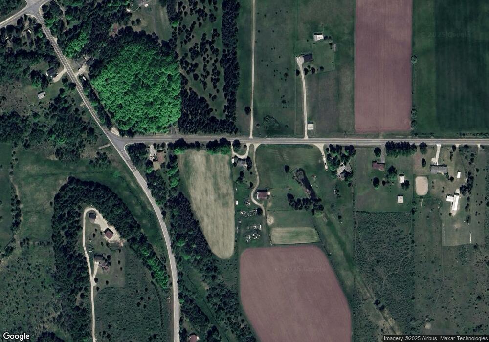 8930 Upper Bay Shore Rd, Charlevoix, MI 49720 - photo 1