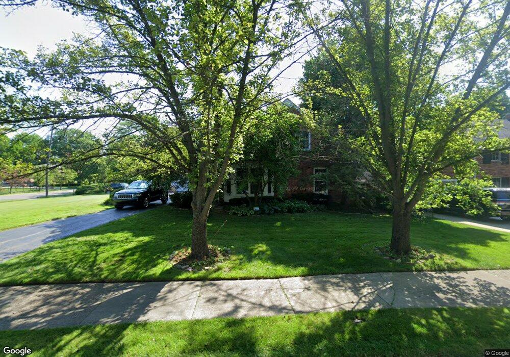 1096 Bedford Rd, Grosse Pointe Park, MI 48230 - photo 1