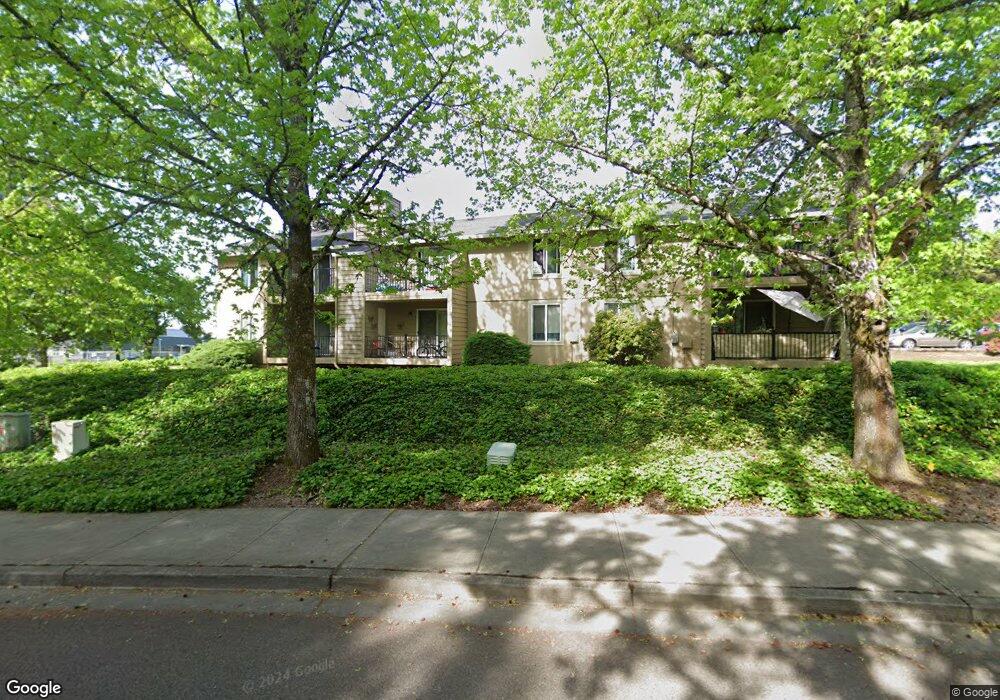 12100 SW Spur Ct, Beaverton, OR 97008 - photo 1