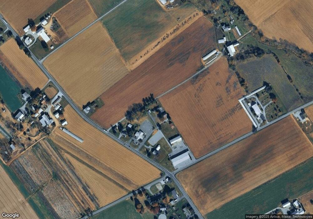 115 E Huyard Rd, New Holland, PA 17557 - photo 1