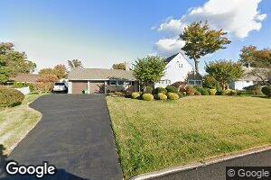 60 Firtree Rd, Levittown, PA 19056