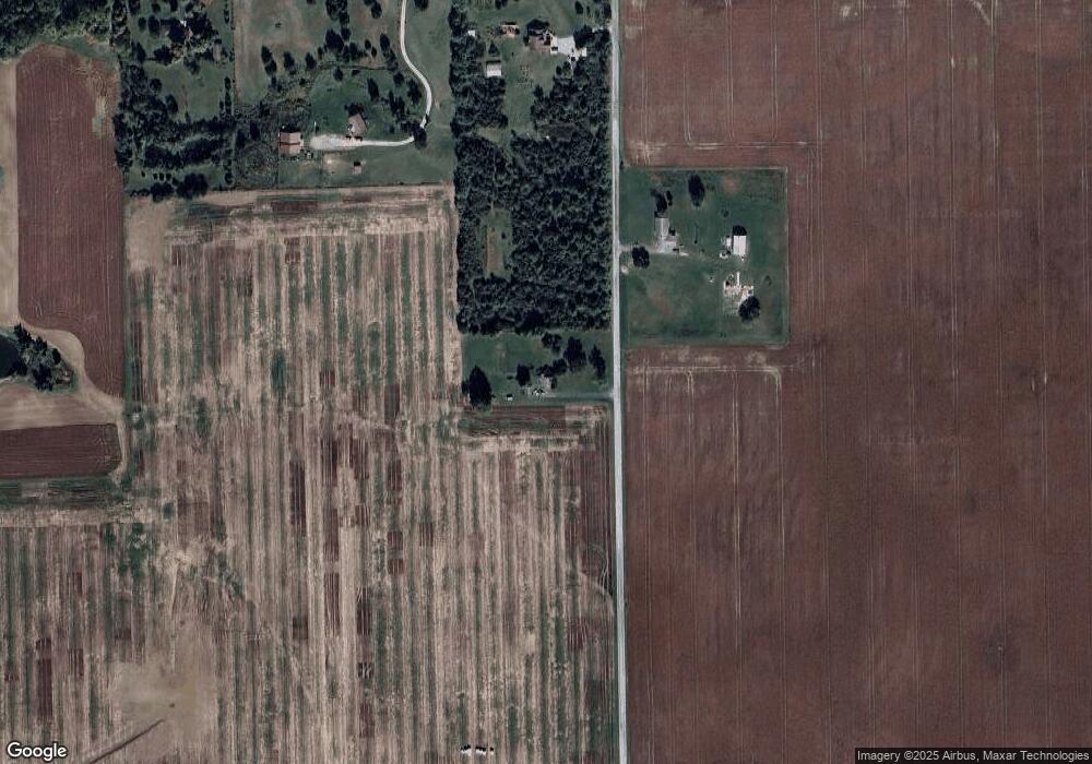 670 S 750 E, Andrews, IN 46702 - photo 1