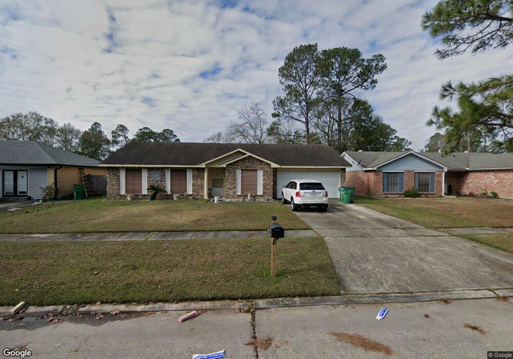 107 Yorkshire Dr, Slidell, LA 70458 - photo 1