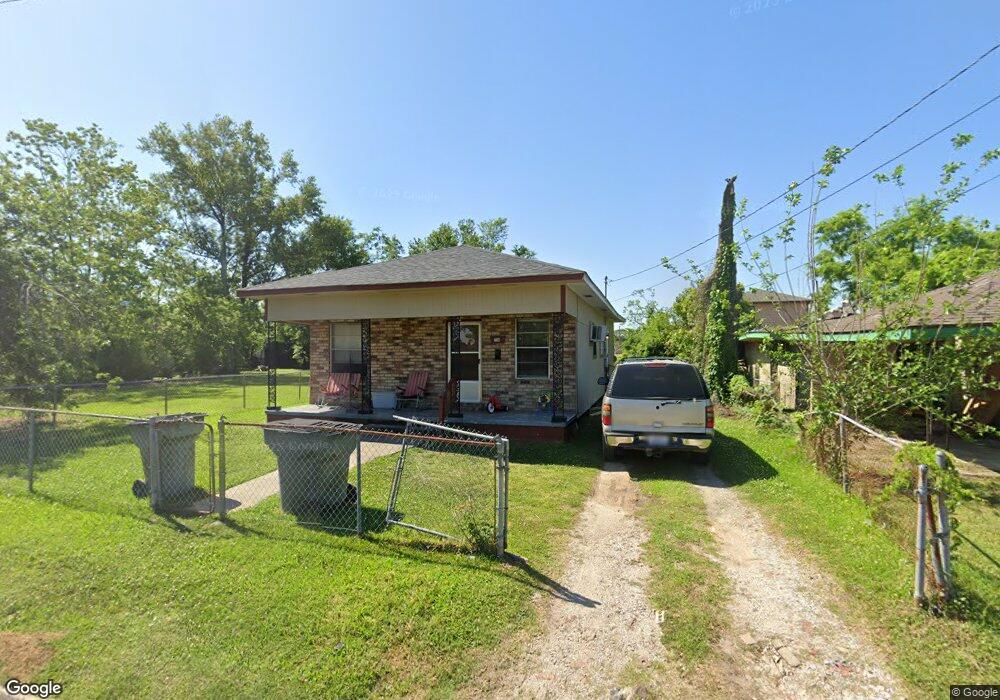 714 Jackson St, Lake Charles, LA 70601 - photo 1