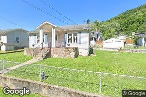 317 Thomas St, Gauley Bridge, WV 25085