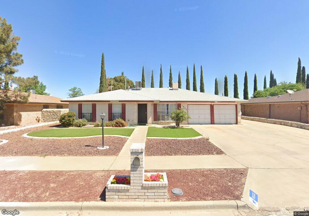 1833 Octubre Dr, El Paso, TX 79935 - photo 1