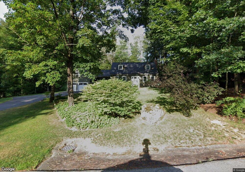 14 Mitchell St, MerriMacK, NH 03054 - photo 1