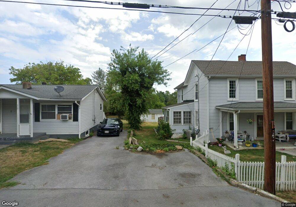 113 W 17th St, Front Royal, VA 22630 - photo 1