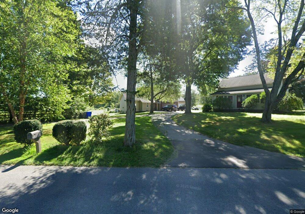 81 Fletcher Rd, Enfield, CT 06082 - photo 1