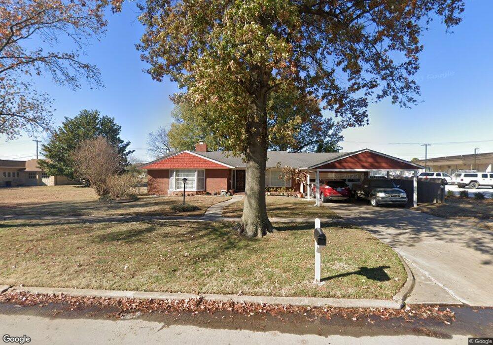 116 S Vann St, Pryor, OK 74361 - photo 1
