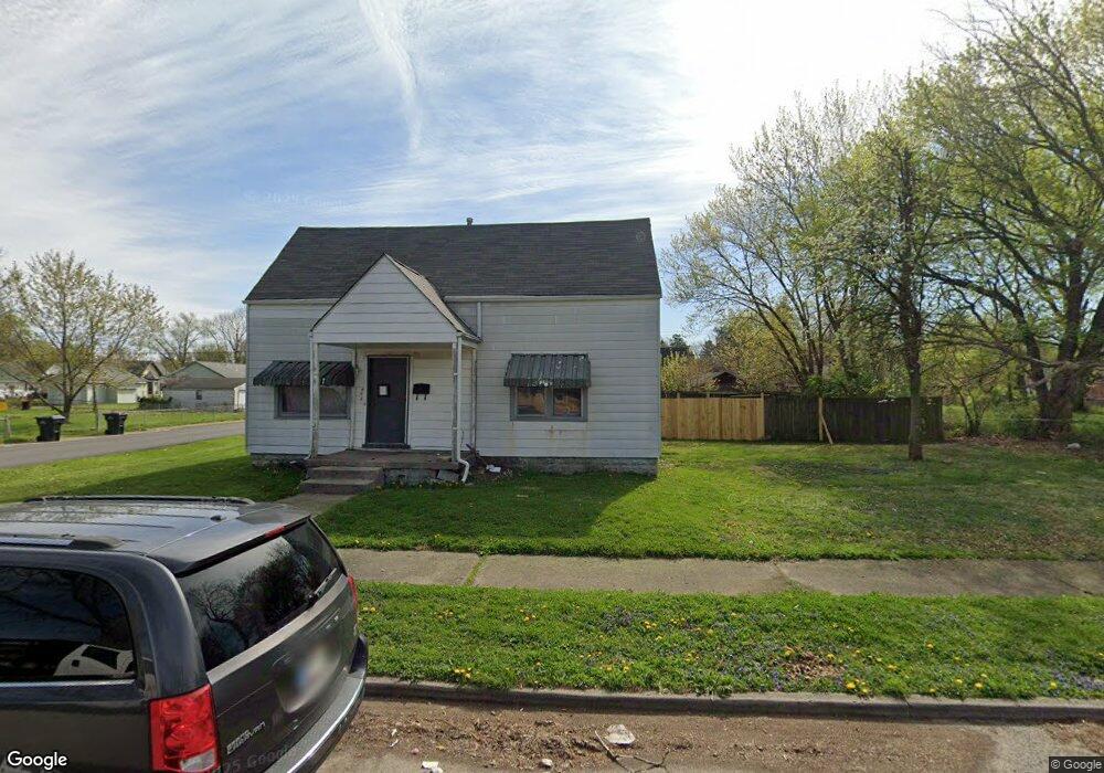 1604 Reverend J T Menifee St, Anderson, IN 46016 - photo 1