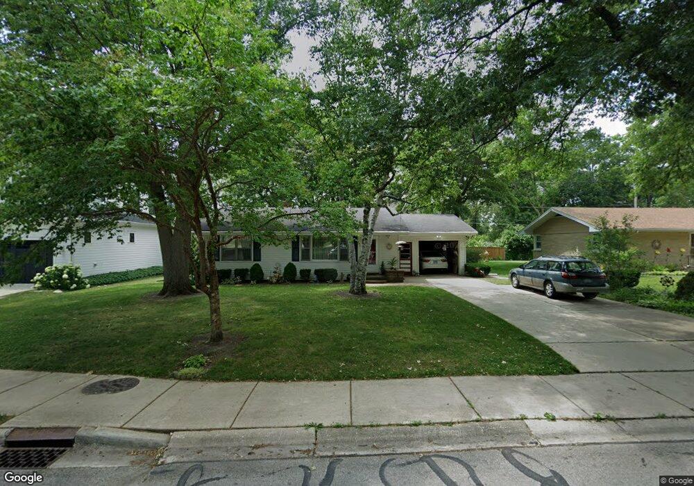 821 S Loomis St, Naperville, IL 60540 - photo 1