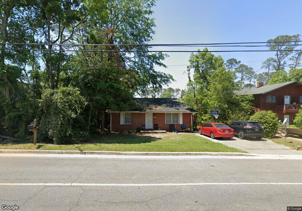 1105 Gaskin Ave N, Douglas, GA 31533 - photo 1