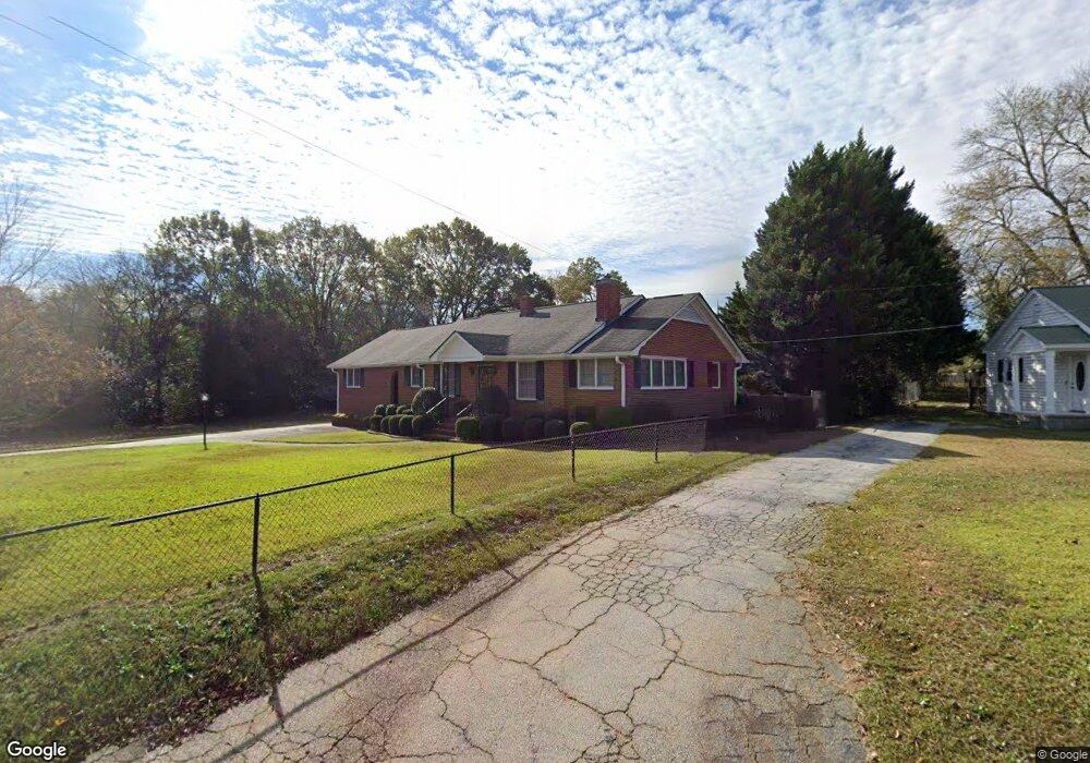 409 Highland Dr, Elberton, GA 30635 - photo 1