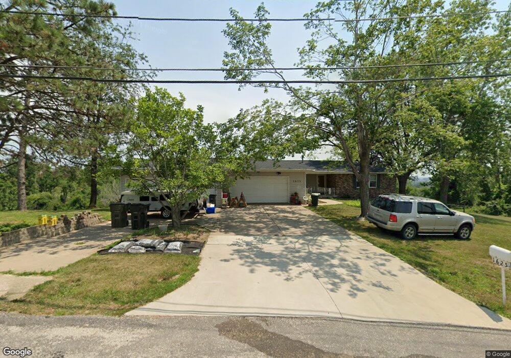 1625 16th St NW, Cedar Rapids, IA 52405 - photo 1
