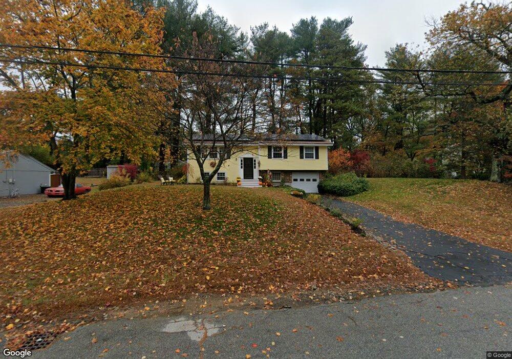 33 Howe St, Ipswich, MA 01938 - photo 1