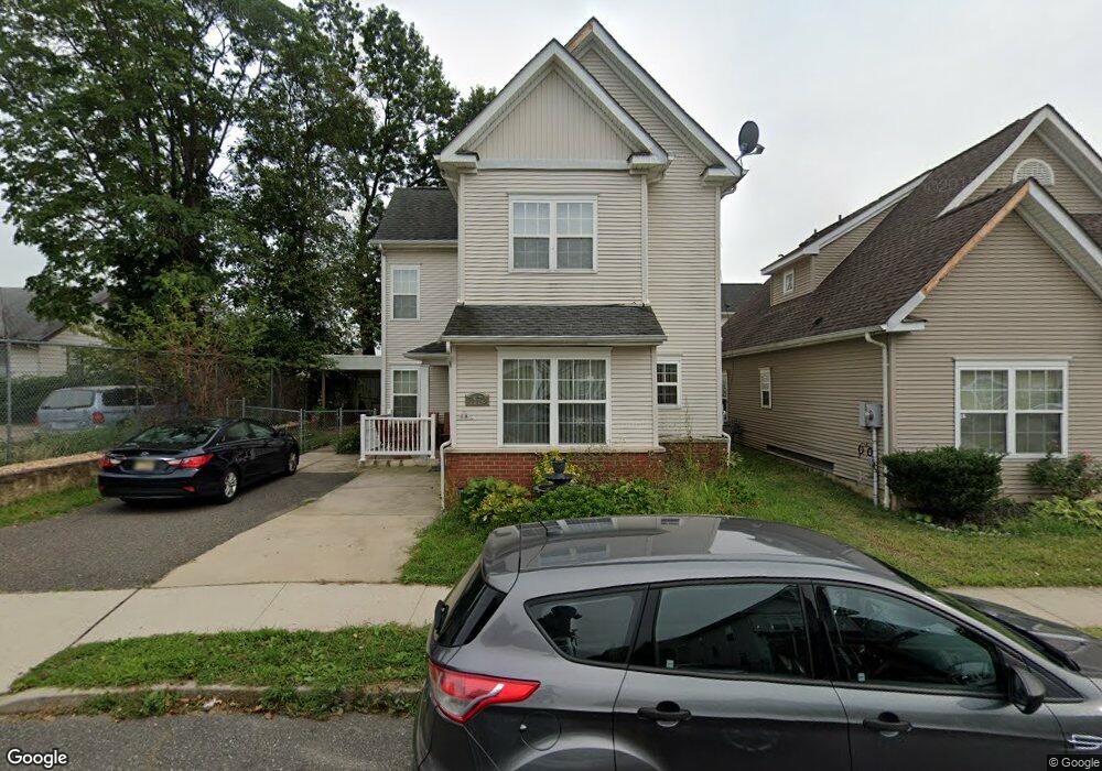 3172 Rowe St, Camden, NJ 08105 - photo 1