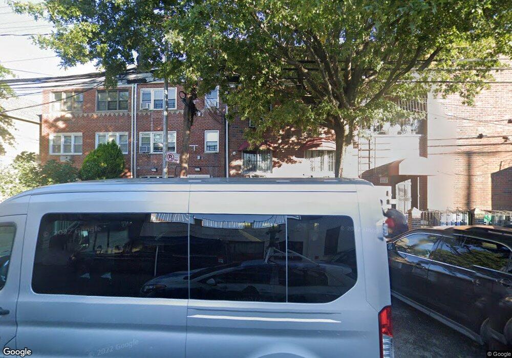 9519 43rd Ave, Elmhurst, NY 11373 - photo 1