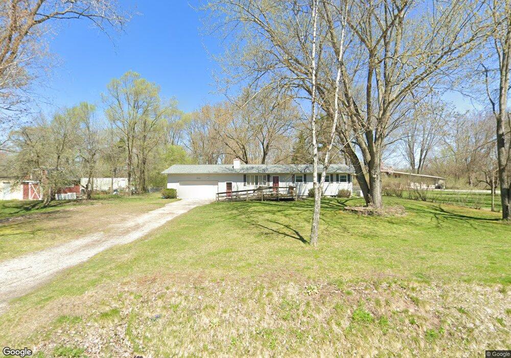 5010 Solomon Rd, Midland, MI 48640 - photo 1